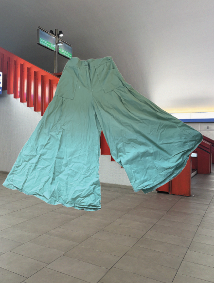 Green flared pant