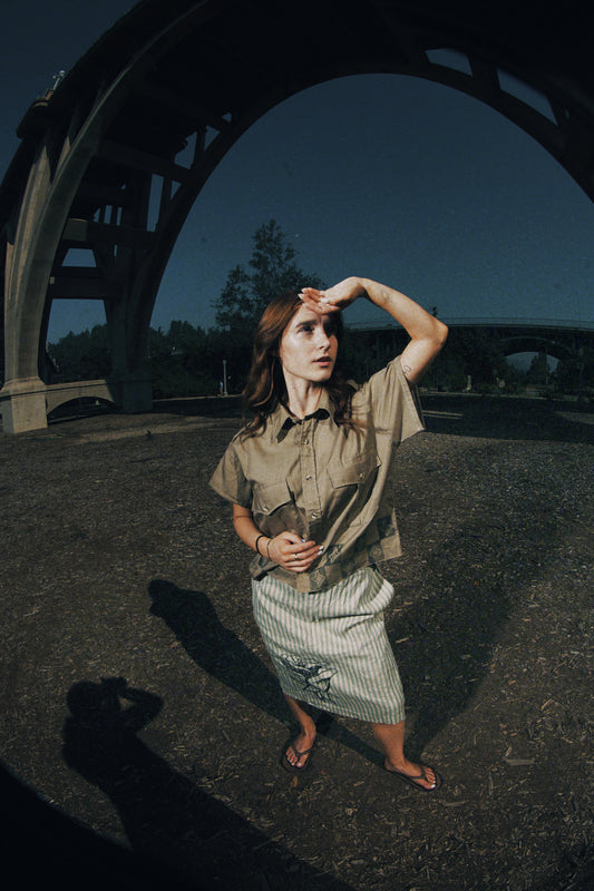 Estrella cropped button down